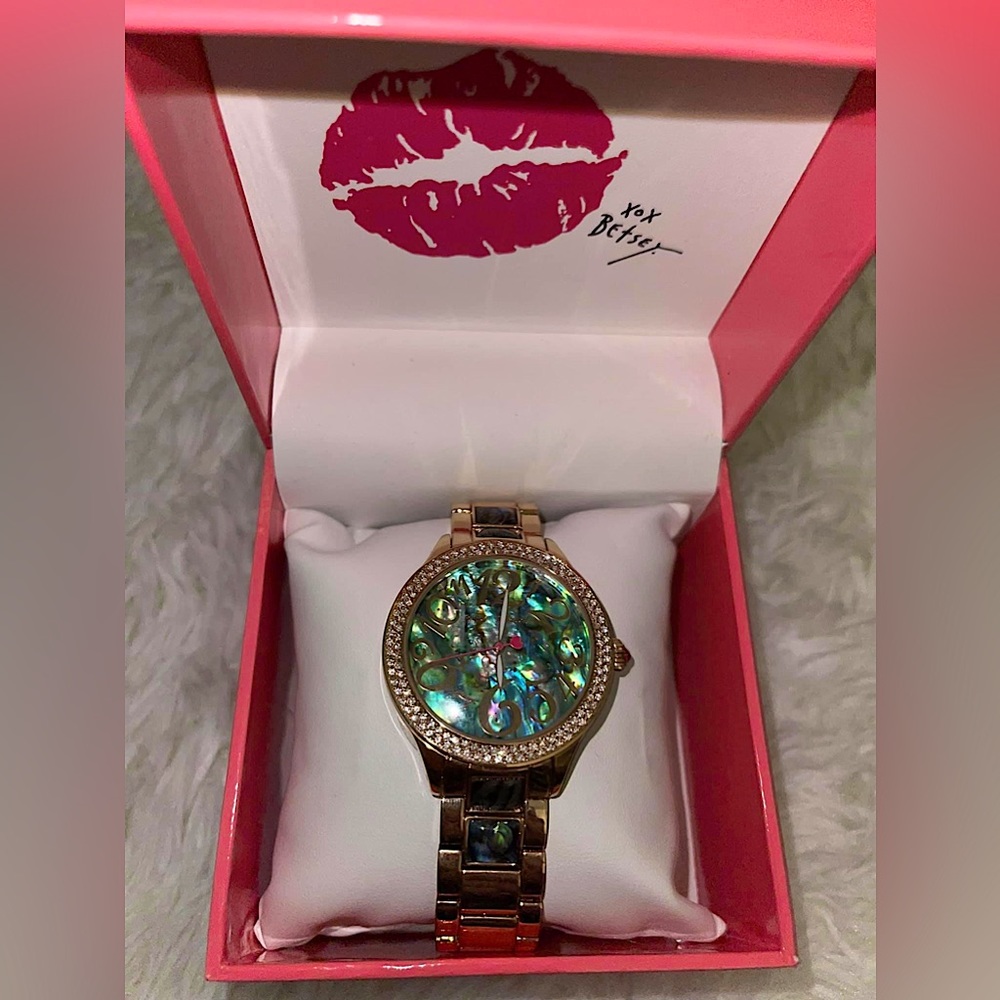 Betsey Johnson Watch ✨💓